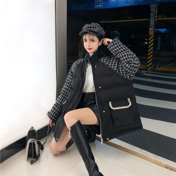 Modern női téli kabát fekete színben - széles modell