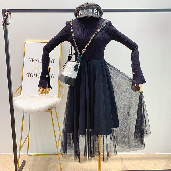 Modern női ruha kerek nyakkivágással és tüllel három színben