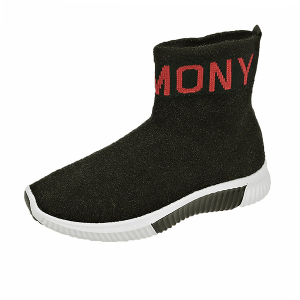 Aktuális női zokni típusú tornacipő színes feliratokkal