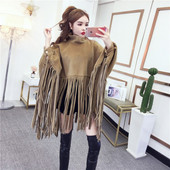 Öko velúrból készült modern női poncsó rojtokkal