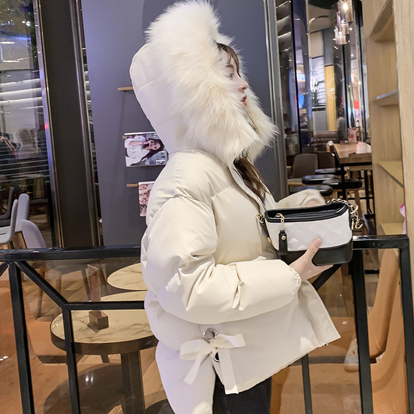 Νέο μοντέλο χειμωνιάτικο μπουφάν με κουκούλα σε μπλε, μαύρο και άσπρο χρώμα