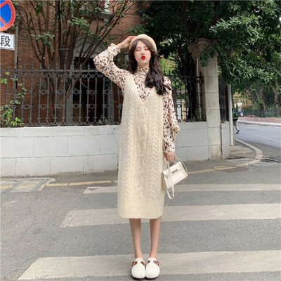 Μακρύ γυναικείο πλεκτό φόρεμα - κλασικό μοντέλο