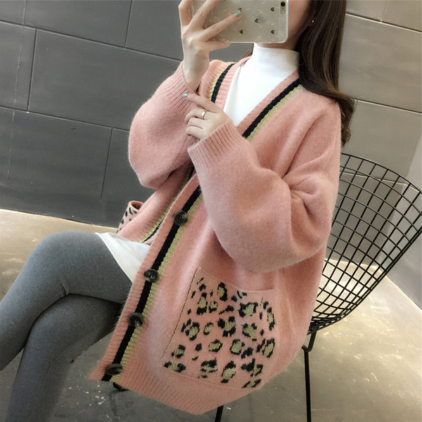 Modern pehelymellény zsebekkel, négy színben