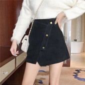 Női kordbársony aszimmetrikus szoknya gombokkal