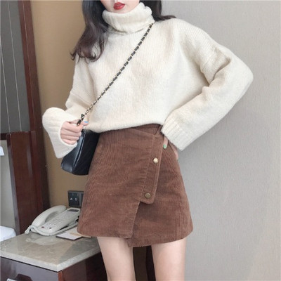 Női kordbársony aszimmetrikus szoknya gombokkal