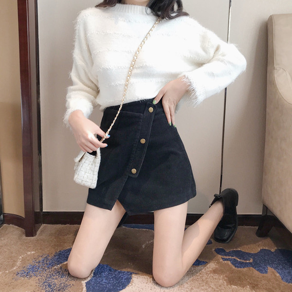 Női kordbársony aszimmetrikus szoknya gombokkal