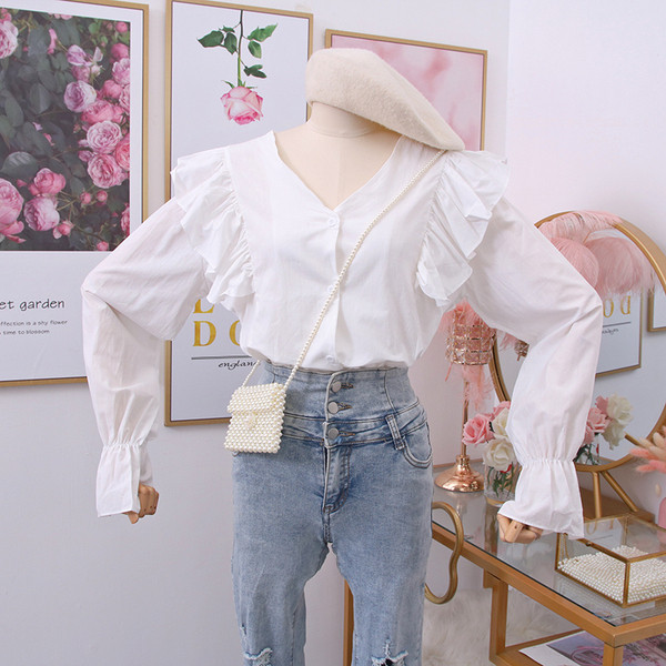 Cămașă modernă de damă cu decolteu spitz și mâneci lungi - în mai multe culori