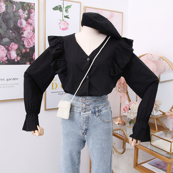 Cămașă modernă de damă cu decolteu spitz și mâneci lungi - în mai multe culori