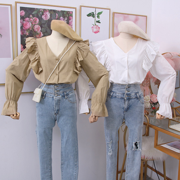 Cămașă modernă de damă cu decolteu spitz și mâneci lungi - în mai multe culori