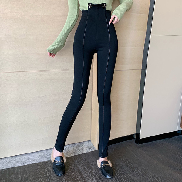 Pantaloni lungi cu talie inalta si fermoar - model montat