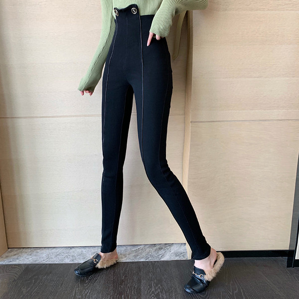 Pantaloni lungi cu talie inalta si fermoar - model montat