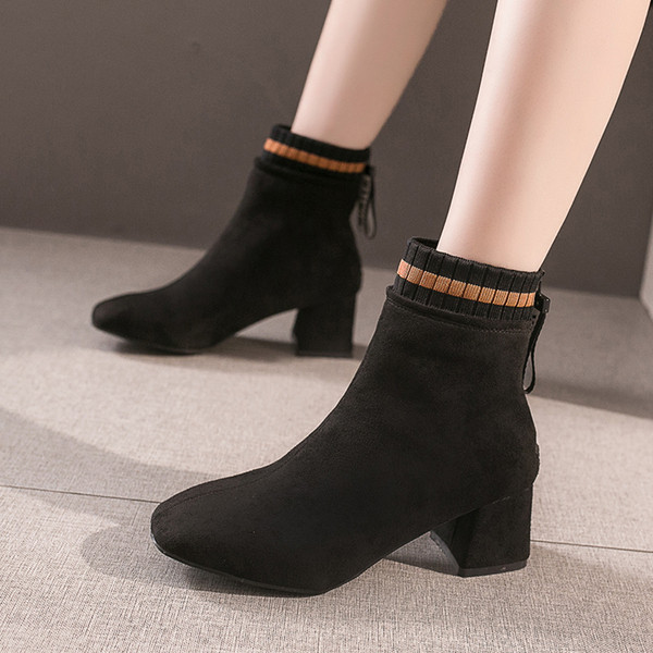 Női csizma vastag sarokkal, öko velúrból, fekete és bézs színben