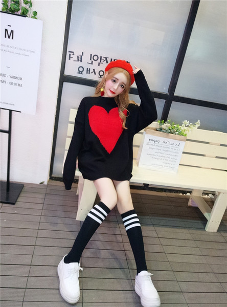 Hosszú és széles pulóver + zokni két színben