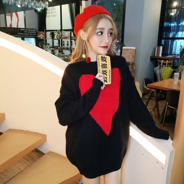 Hosszú és széles pulóver + zokni két színben