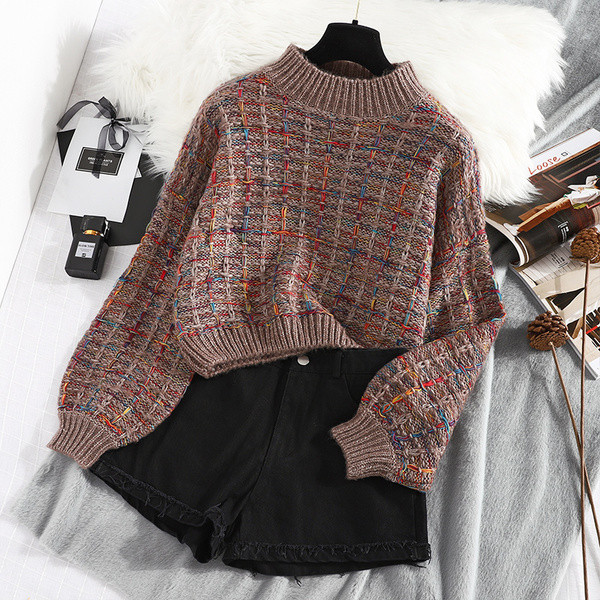 Modern női pulóver pólógallérral, rózsaszín és barna mintával