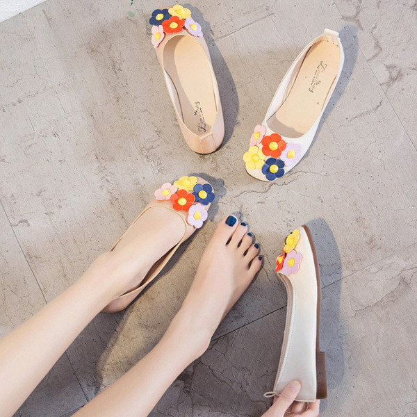 Alkalmi női bőrcipő lapos talppal