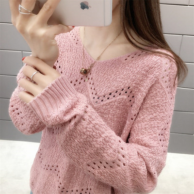 Női kötött pulóver spitz nyakkivágással, több színben