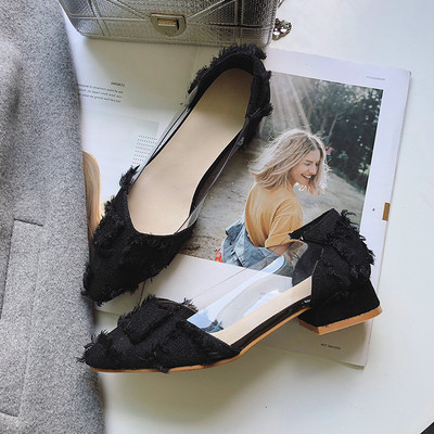 Modern női cipő vastag sarkú hegyes modell több színben