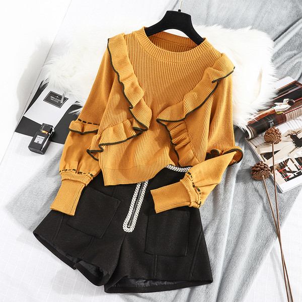 Új modell női pulóver kerek nyakkivágással, kék, sárga és barna színekben