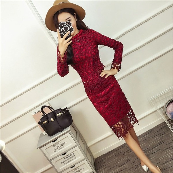 Új modell kétrészes női szett bordó csipkével