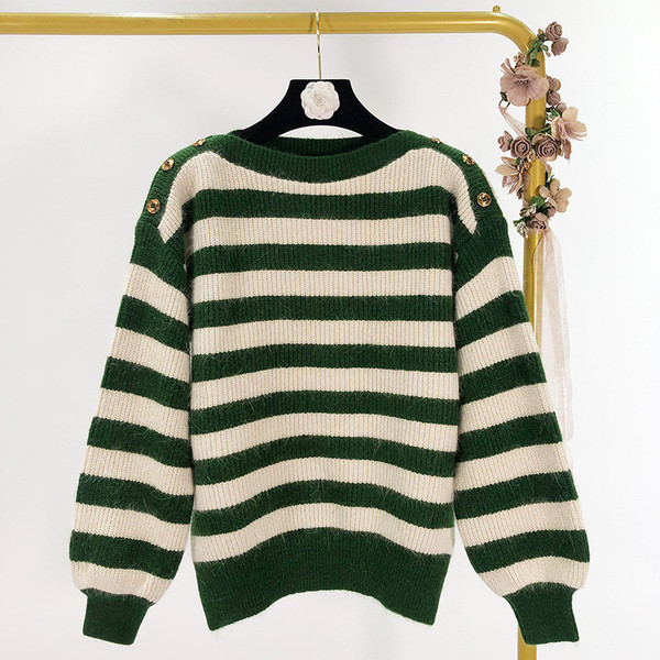 Γυναικείο ριγέ  πουλόβερ με λαιμόκοψη και κουμπιά