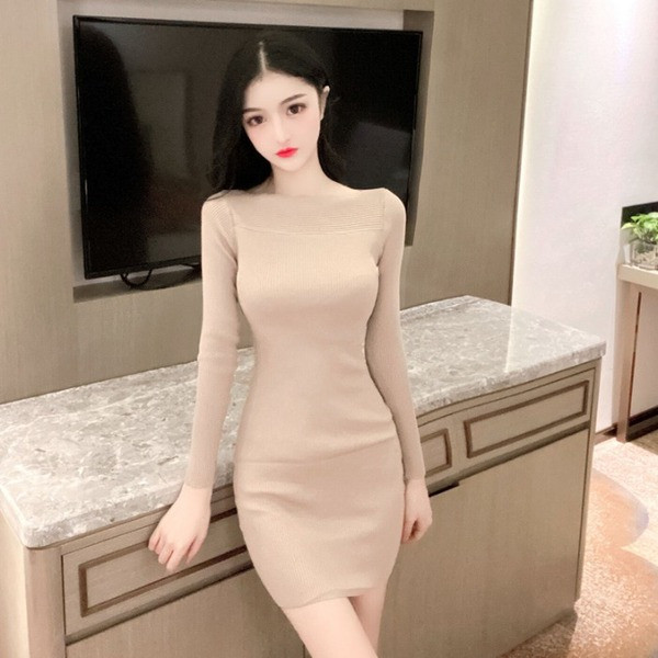 Modern női ruha csónakos nyakkivágással és hosszú ujjú három színben