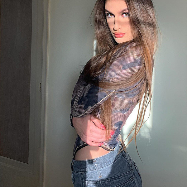 Μοντέρνο γυναικείο κορμάκι με καμουφλάζ τύπωμα 