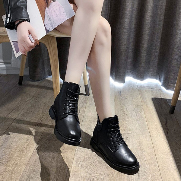 Bőr női csizma, eko bőrből készült lapos talppal