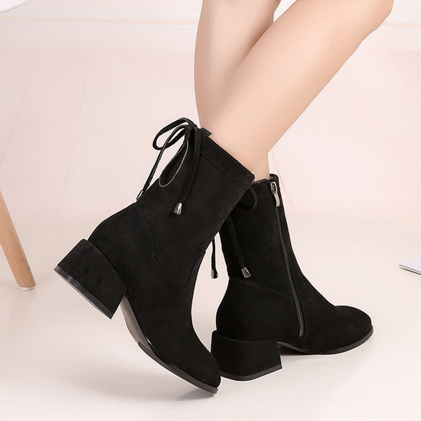 Velúr női csizma vastag sarkú fekete és barna színben