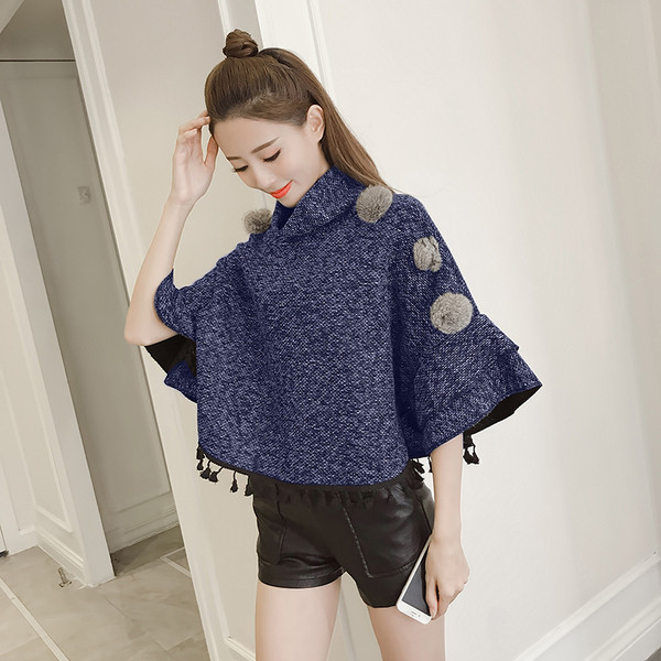 Μοντέρνο γυναικείο πουλόβερ ε 3/4 μανίκια σε μπλε και γκρι χρώμα