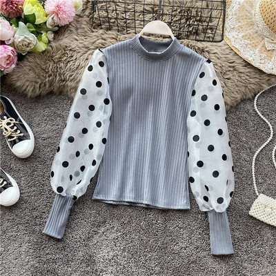 Modern női blúz magas gallérral és tüll ujjakkal, különböző színekben