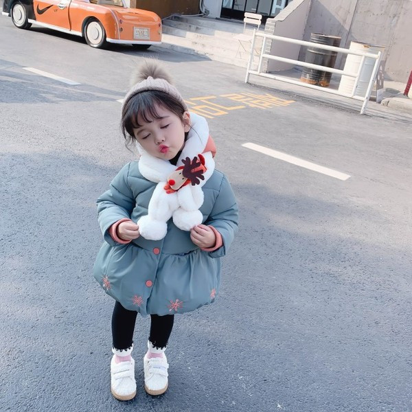 Μοντέρνο παιδικό μπουφάν για κορίτσια με κεντήματα και τρισδιάστατο στοιχείο σε μπλε και ροζ χρώμα