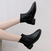 Γυναικείες έκο δερμάτινες μπότες για το φθινόπωρο-χειμώνα σε μαύρο χρώμα