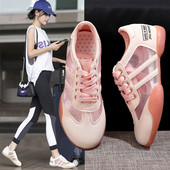 Új női tornacipő modell hálóval több színben