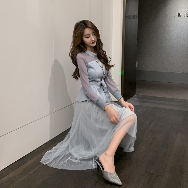 Női blúz és hosszú tüllszoknya szett