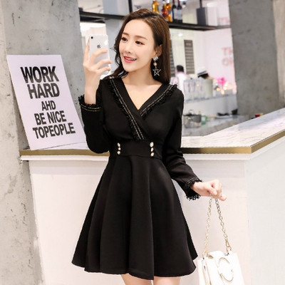 Rochie de dama in croiala de culoare neagra model cu decolteu spitz