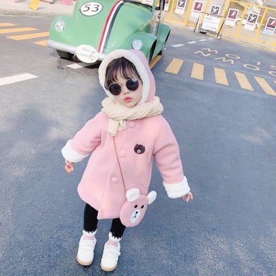 Alkalmi gyerekkabát lányoknak gombokkal és kapucnival, kék és rózsaszín színben