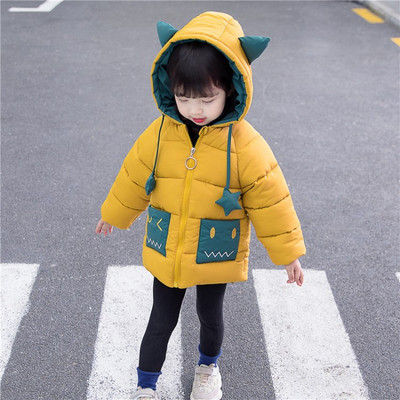 Modern gyerekkabát kapucnival és nyakkendővel lányoknak sárga és rózsaszín színben