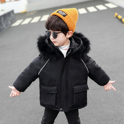 Modern gyerek kabát fiúknak pehelypel és kapucnival sárga, kék és fekete színben