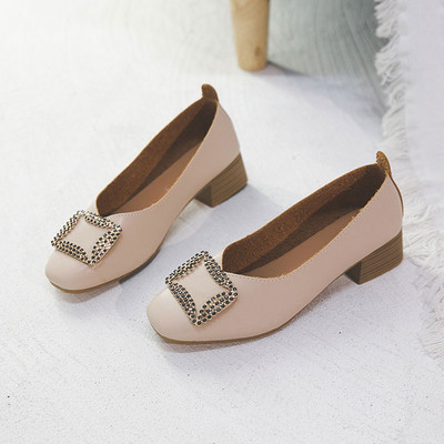 Alkalmi női cipő vastag sarkú fém elemmel több színben