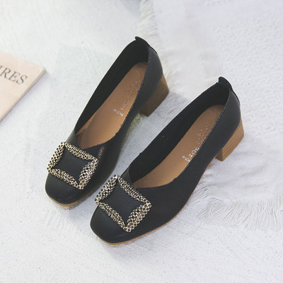 Alkalmi női cipő vastag sarkú fém elemmel több színben