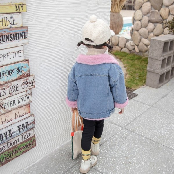 Alkalmi gyerek farmerdzseki puha béléssel és gombokkal, két színben