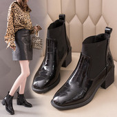 Stílusos női csizma eko bőrből, fekete színben, télre alkalmas