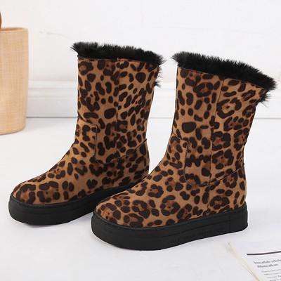 Új női csizma modell puha béléssel és lapos talppal, több színben