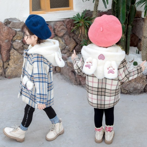 Μοντέρνο παιδκό παλτό για κορίτσια με κουμπιά και κουκούλα σε καφέ και μπλε χρώμα