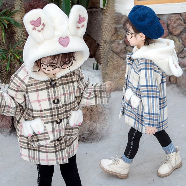 Μοντέρνο παιδκό παλτό για κορίτσια με κουμπιά και κουκούλα σε καφέ και μπλε χρώμα