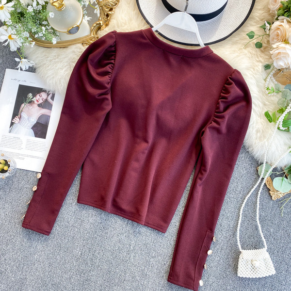 Bluza de dama cu nasturi si decolteu spitz in mai multe culori