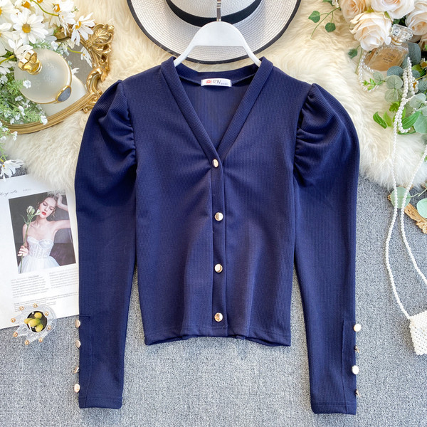 Bluza de dama cu nasturi si decolteu spitz in mai multe culori