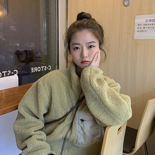 Lezser kabát széles cipzárral