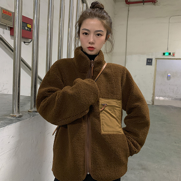 Lezser kabát széles cipzárral